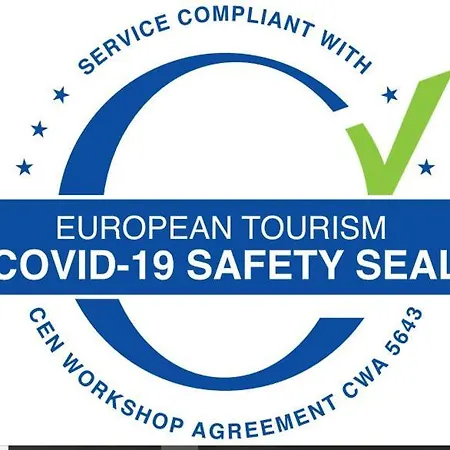 马尔佩尼契公寓 *