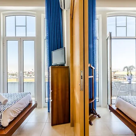 马尔佩尼契公寓