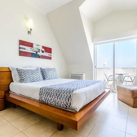 马尔佩尼契公寓