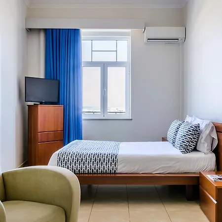 马尔佩尼契公寓 佩尼契